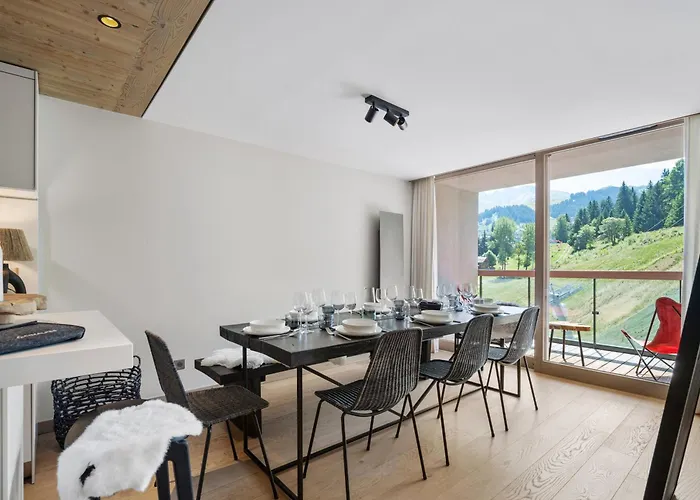 Moderne A Avec Acces Skis Aux Pieds, 6 Adultes Et 2 Enfants, Parking Inclus - Fr-1-562-82