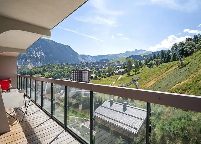 Moderne A Avec Acces Skis Aux Pieds, 6 Adultes Et 2 Enfants, Parking Inclus - Fr-1-562-82