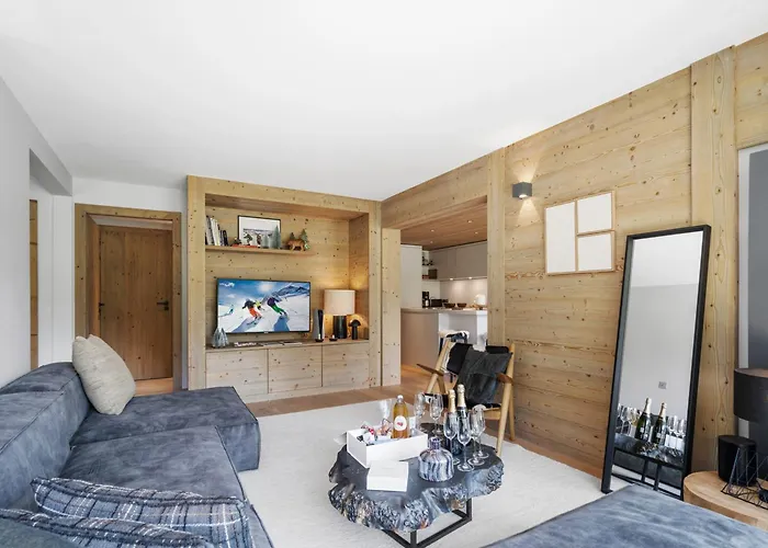 Moderne A Avec Acces Skis Aux Pieds, 6 Adultes Et 2 Enfants, Parking Inclus - Fr-1-562-82